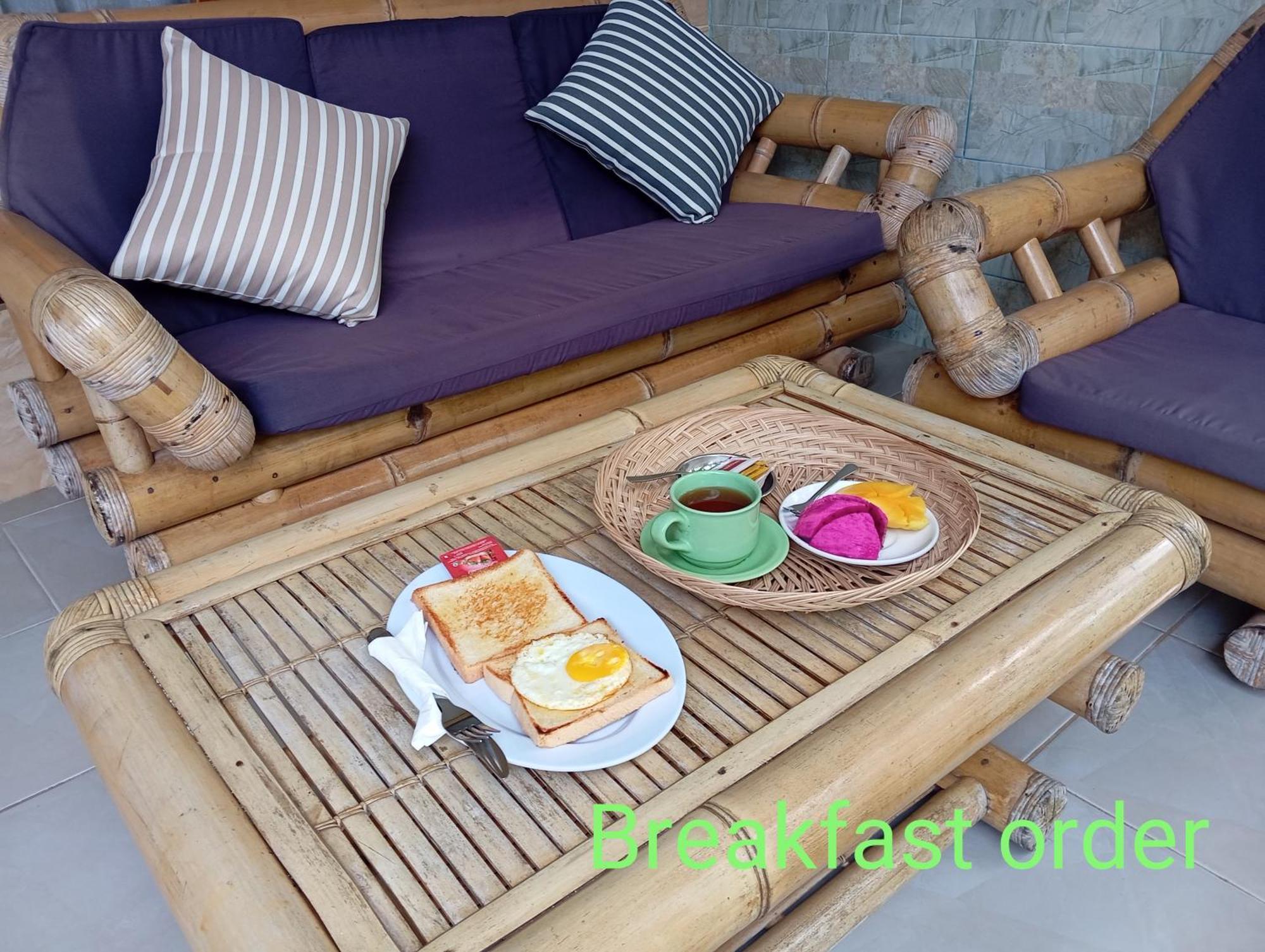 Belong Home Stay Lembongan Exterior photo